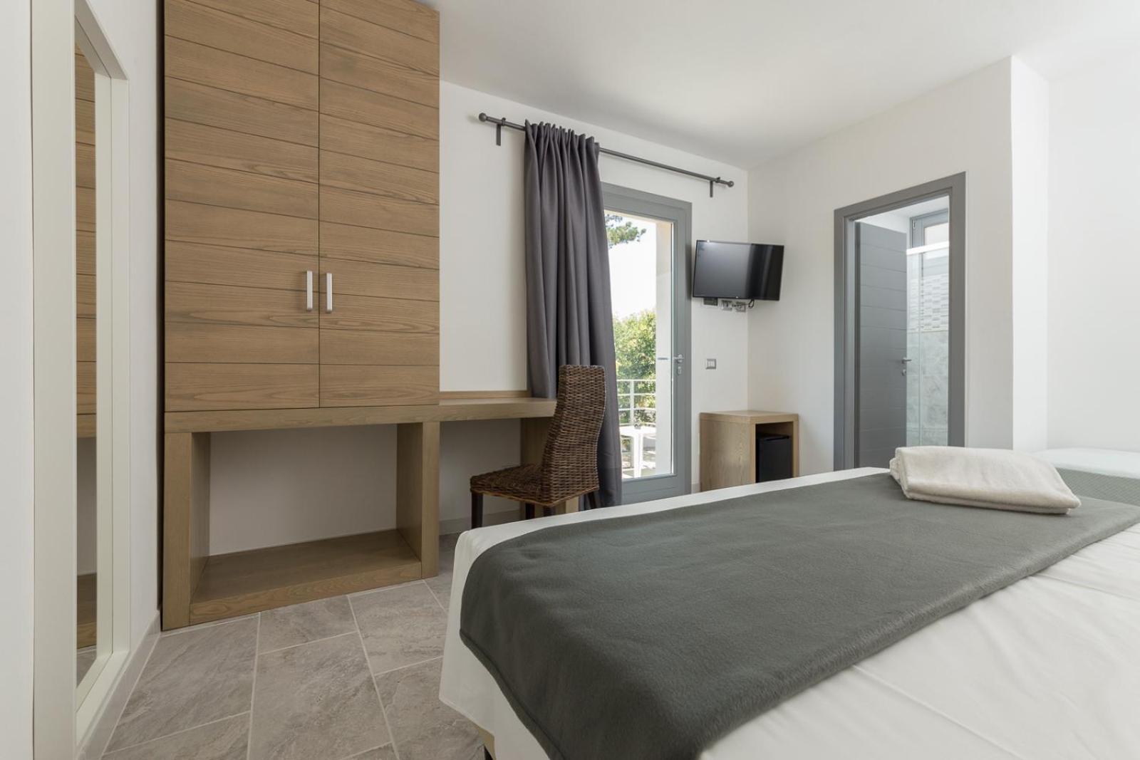 Hotel Delfino Procchio  Exteriör bild