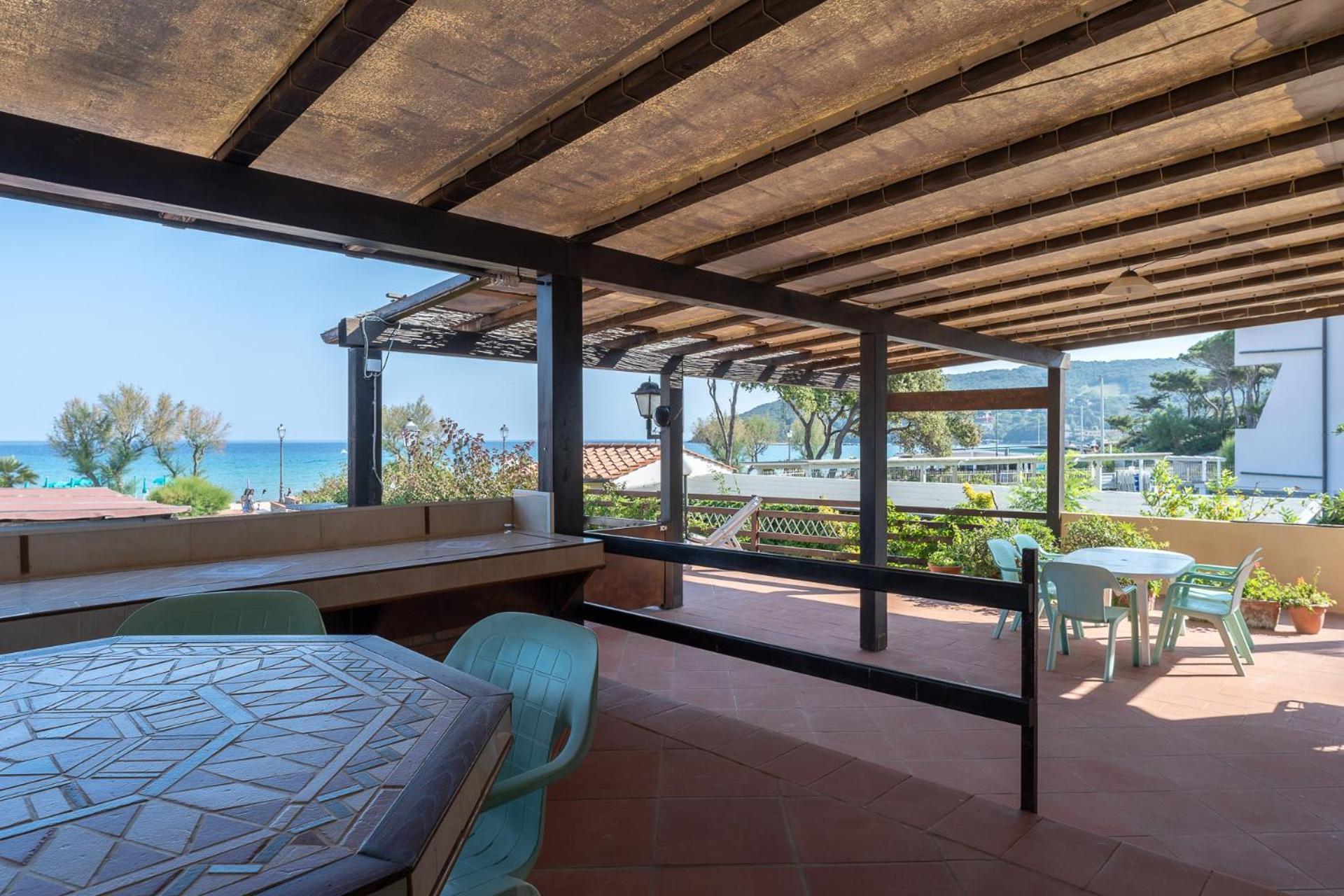 Hotel Delfino Procchio  Rum bild